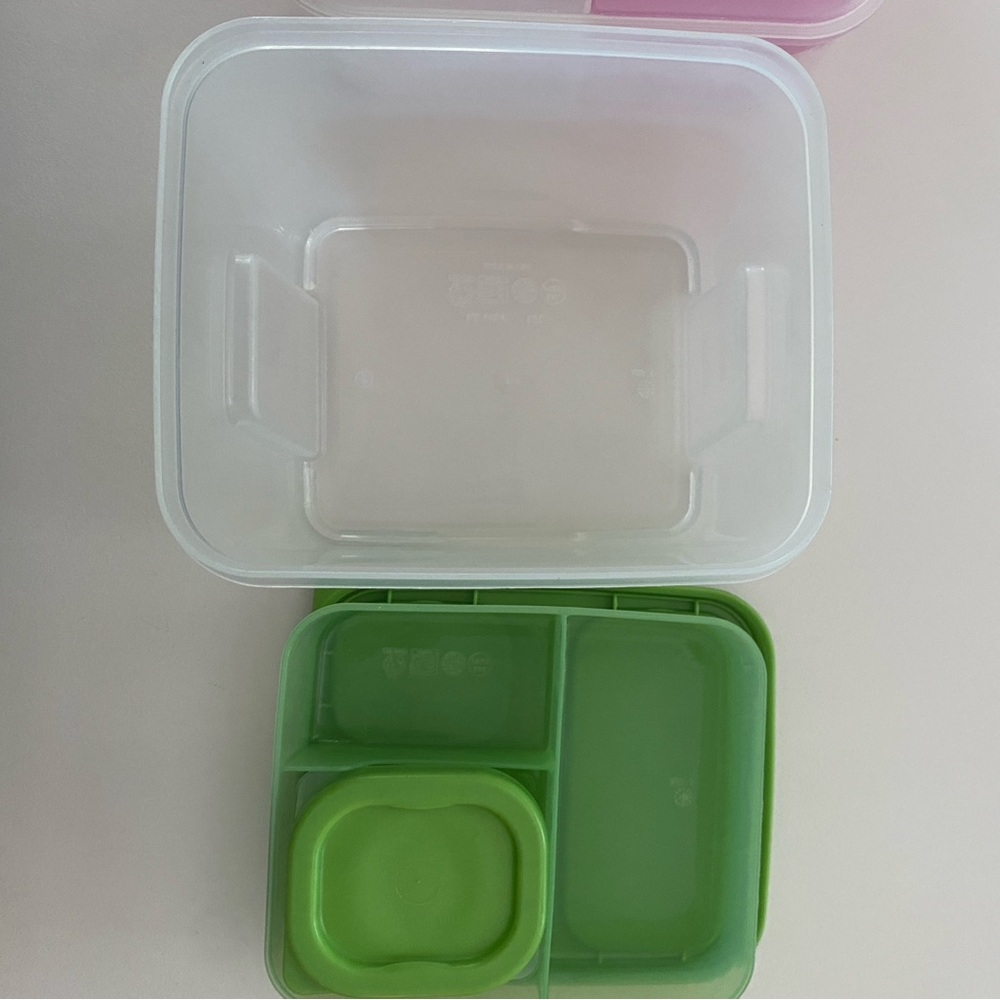 Lunch Box Storage - Picture 9 of 9